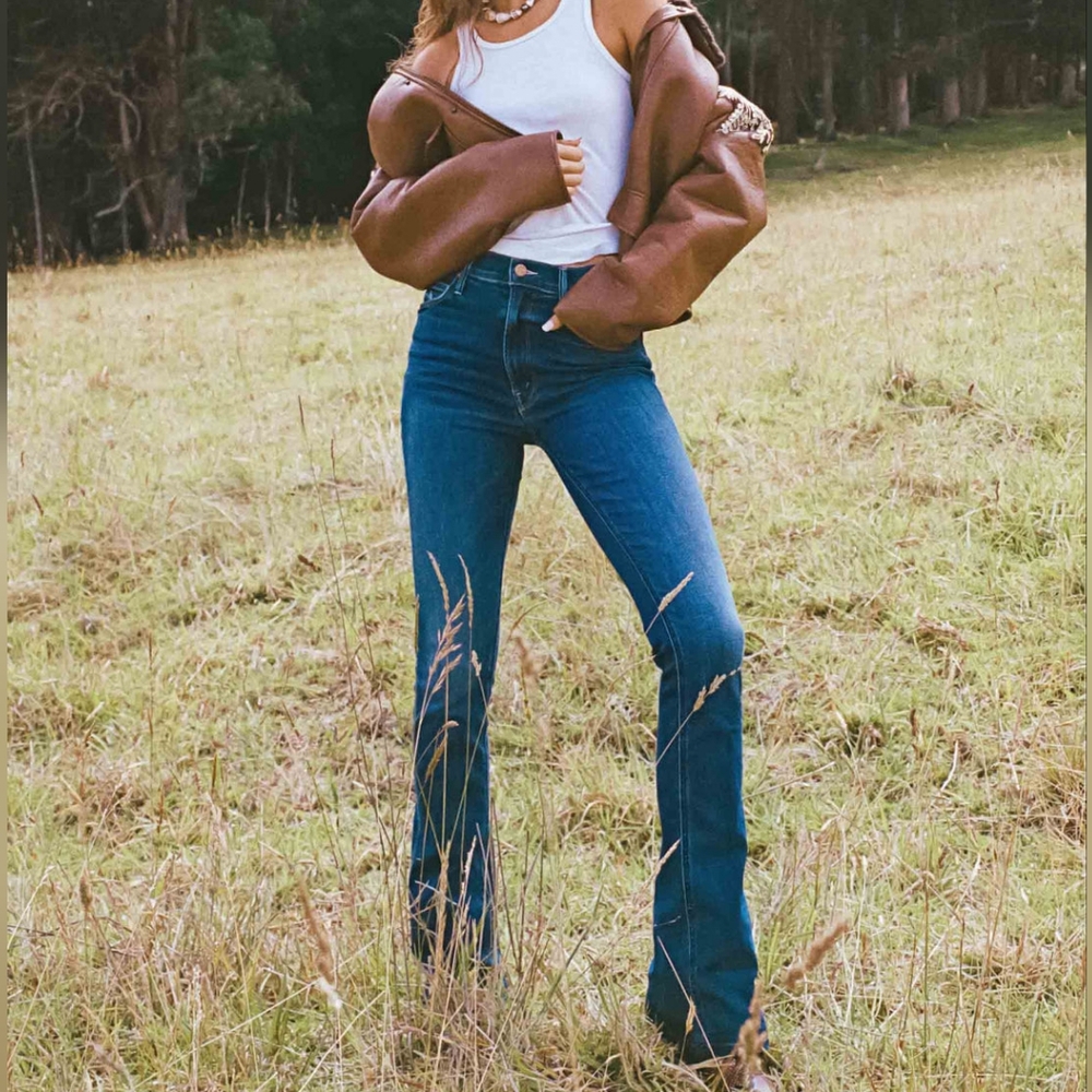 Mother Runaway High Waisted Bootcut Jeans